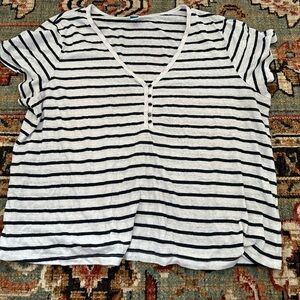 Old Navy Striped Linen-Blend V-Neck Henley T-Shirt for Women